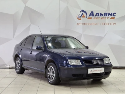 VOLKSWAGEN BORA